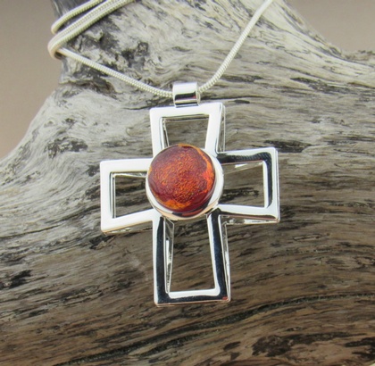 Silver Cross Pendant: click to enlarge