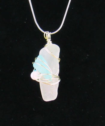 Beach Glass Pendant - Lg: click to enlarge
