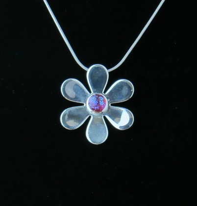 Silver Flower Pendant: click to enlarge
