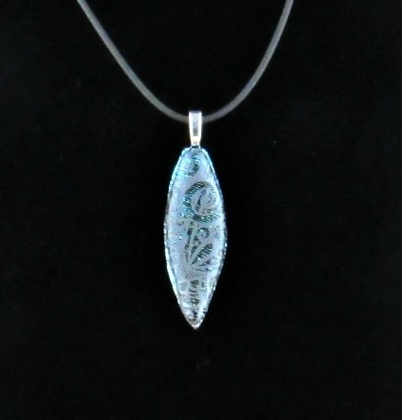 Dichroic Patterned Pendant: click to enlarge