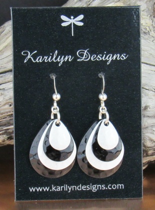 Silver Dragonscale Earrings: click to enlarge