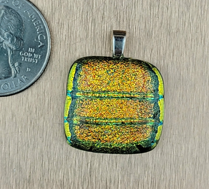 Patterned Dichro Pendant: click to enlarge